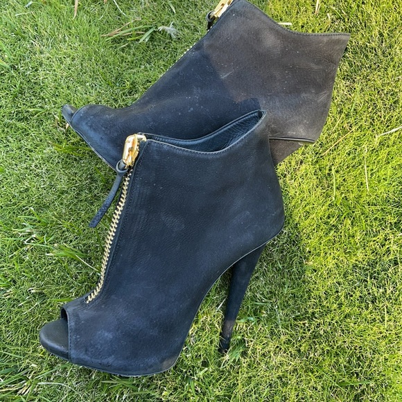 Giuseppe Zanotti Shoes - GIUSEPPE ZANOTTI SUEDE BLACK NUBUCK OPEN TOE GOLD ZIPPER ANKLE BOOTIES  size 7.5